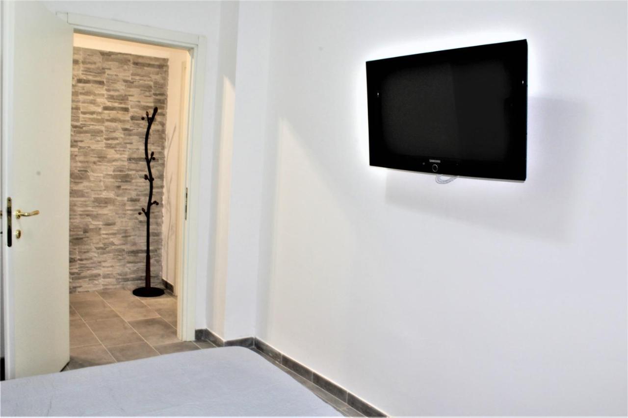 Ls-House Apartment - In The Heart Of Sanremo Dış mekan fotoğraf